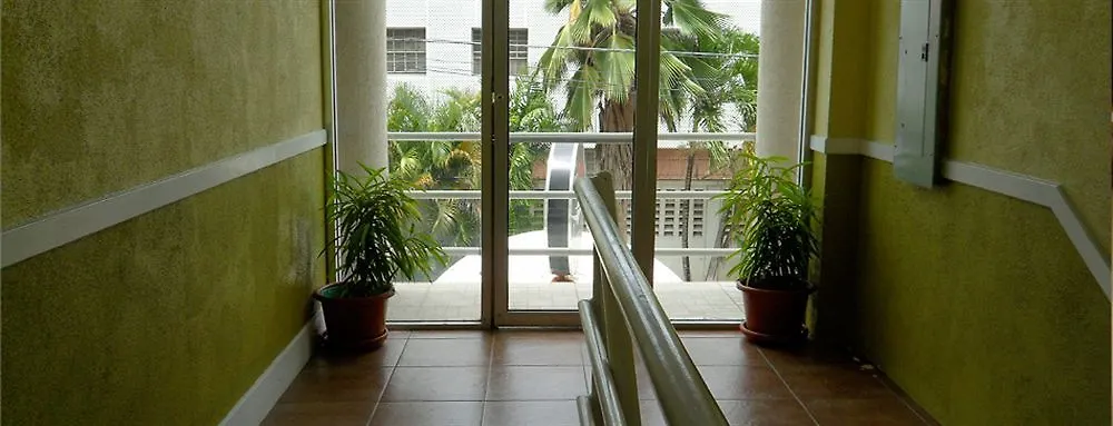 Inn Flight Suites Piarco 3*,