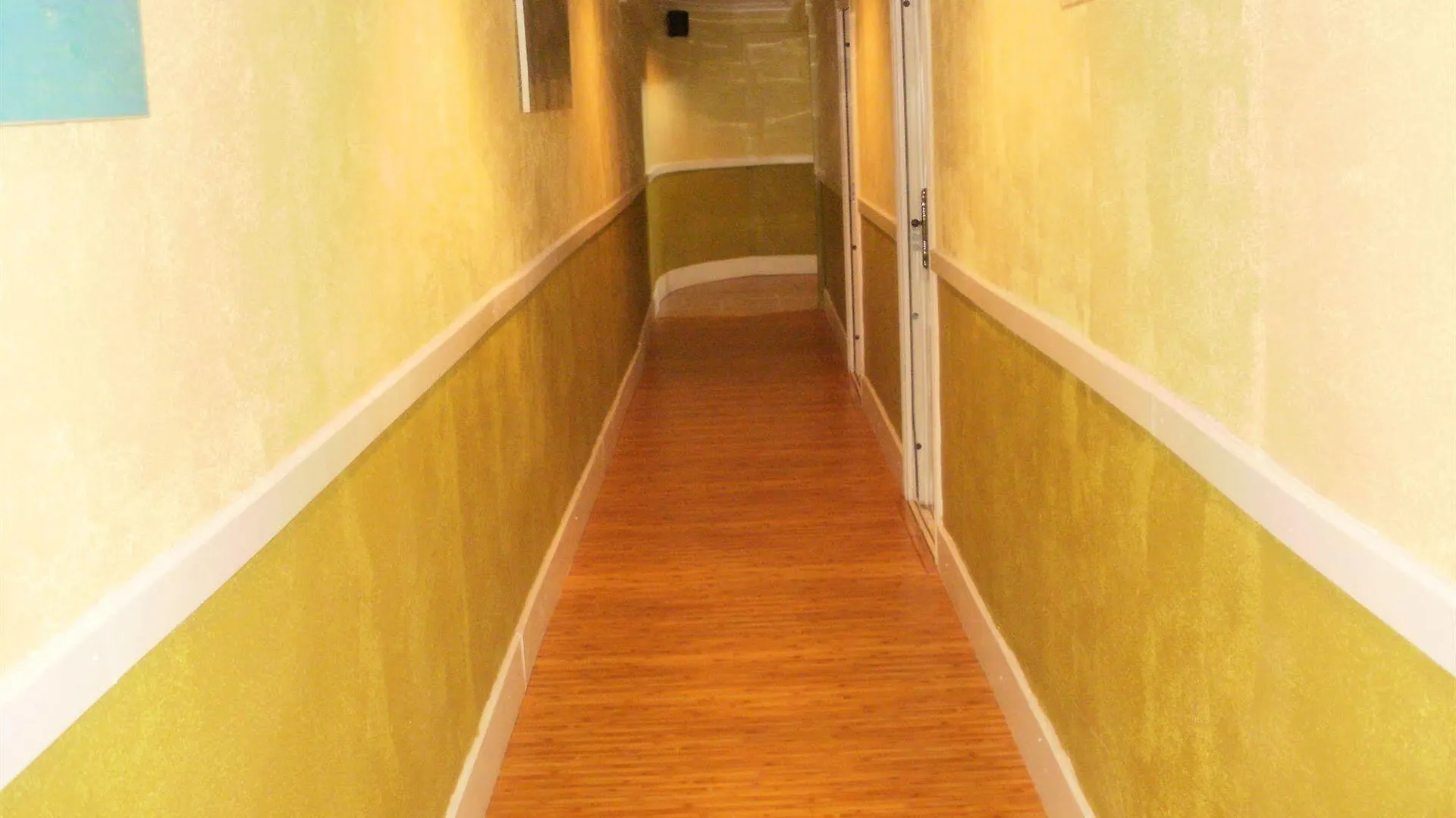 Inn Flight Suites Piarco