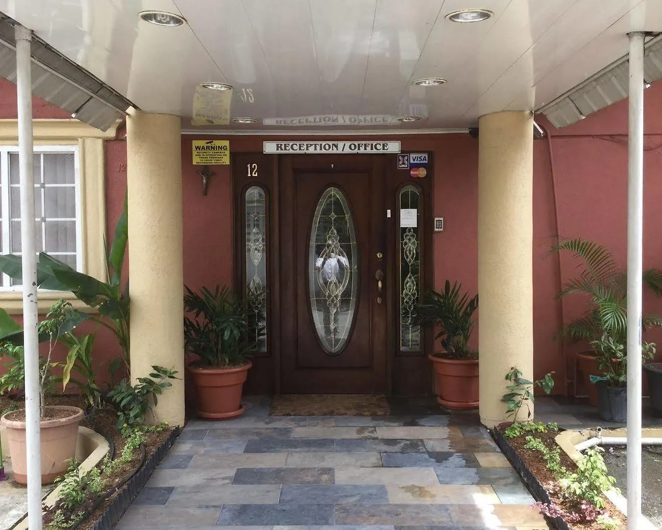 ***  Inn Flight Suites Piarco Trinidad és Tobago